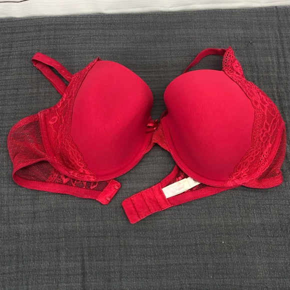 Victoria's Secret Other - Victoria’s Secret 36D Lined Demi Bra in Red Victoria's Secret Other - Victoria’s Secret 36D Lined Demi Bra in Red